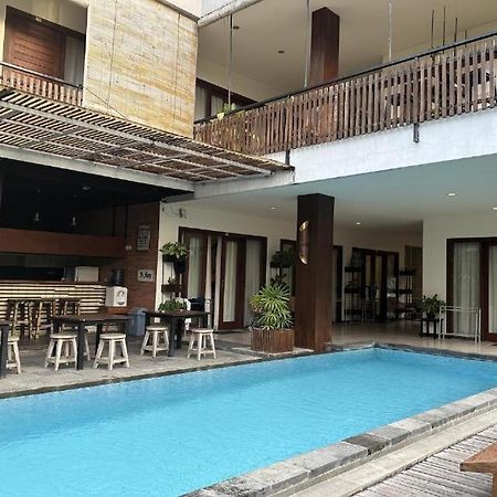 The Paving Villa Canggu Buitenkant foto